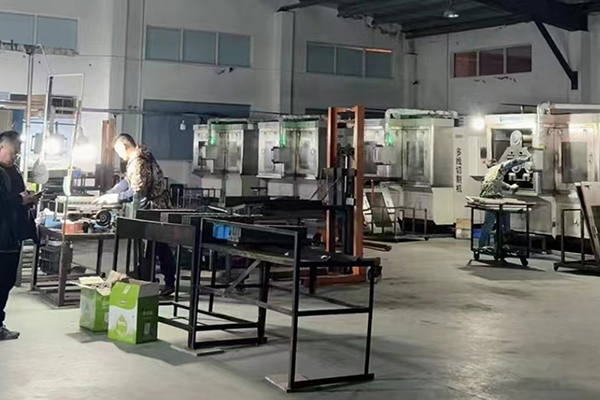 铝镍钴磁铁：独特性能铸就特殊应用